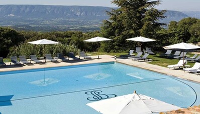 Helikopteruthyrning : Hôtel Les Bories & Spa Gordes Lubéron