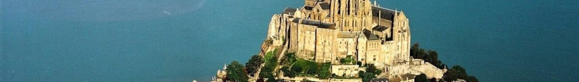 Privat jetuthyrning Granville Mont Saint Michel aerodrome