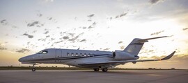 location de jet privé Luxueux intérieur du HAWKER 750
