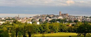 Rodez Aveyron: privat jetuthyrning 