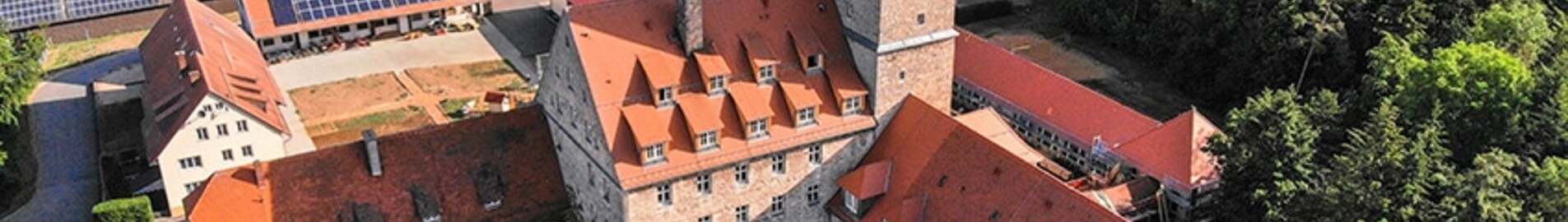 Burg Feuerstein: privatjetuthyrning 
