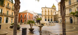 Pisa : privat jetuthyrning