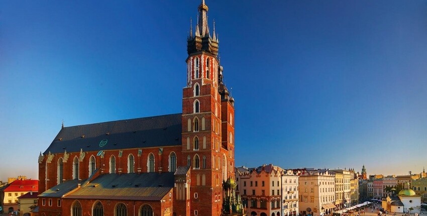 Cracow John Paul II : privat jetuthyrning 