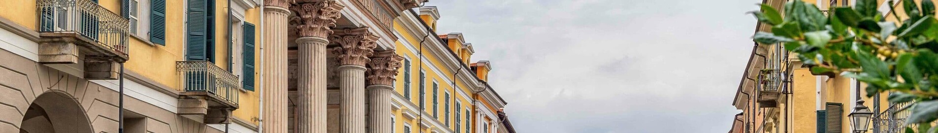 Cuneo : privatjetuthyrning 