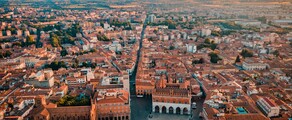 Piacenza : privat jetuthyrning 