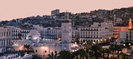El Oued Guemar: hyra av privatjet