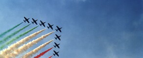 Hyr en privatjet från Rivolto flygplats