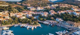 Charter av privatjet och helikopter i Porto Cervo