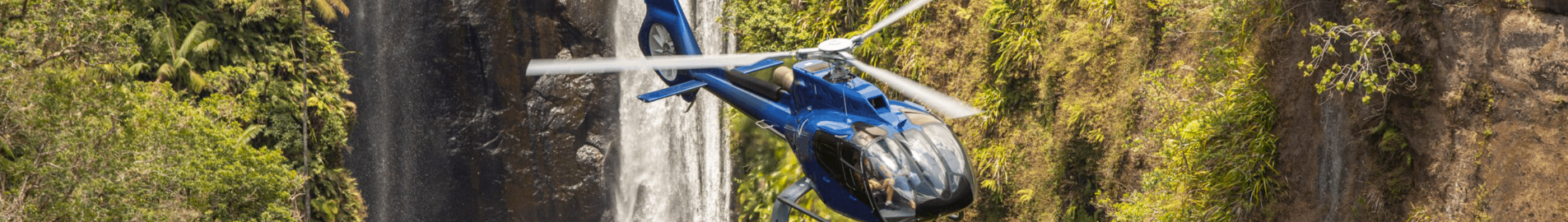 Helikopterflygning över Réunion